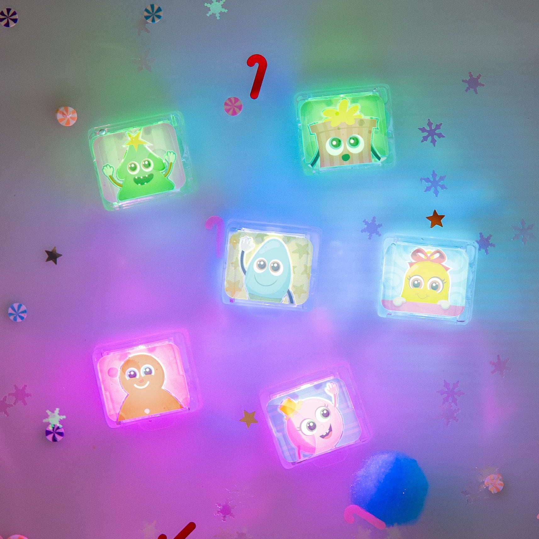 Holiday Pals Light-Up Cubes 6-Pack