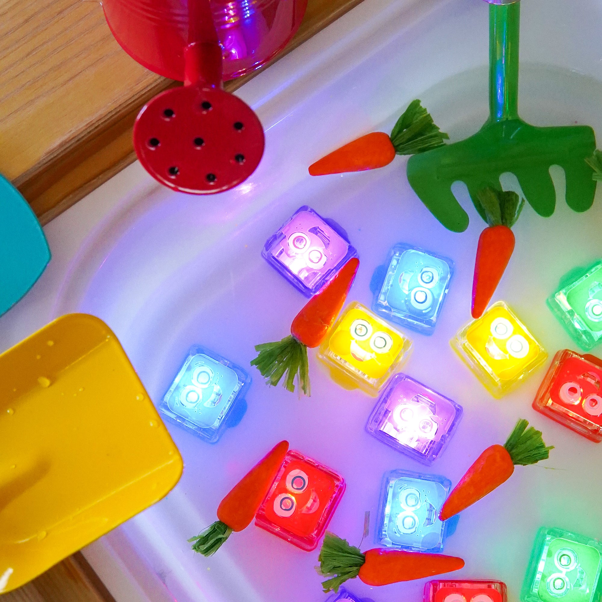 Glo Crew Light-Up Cubes Bundle
