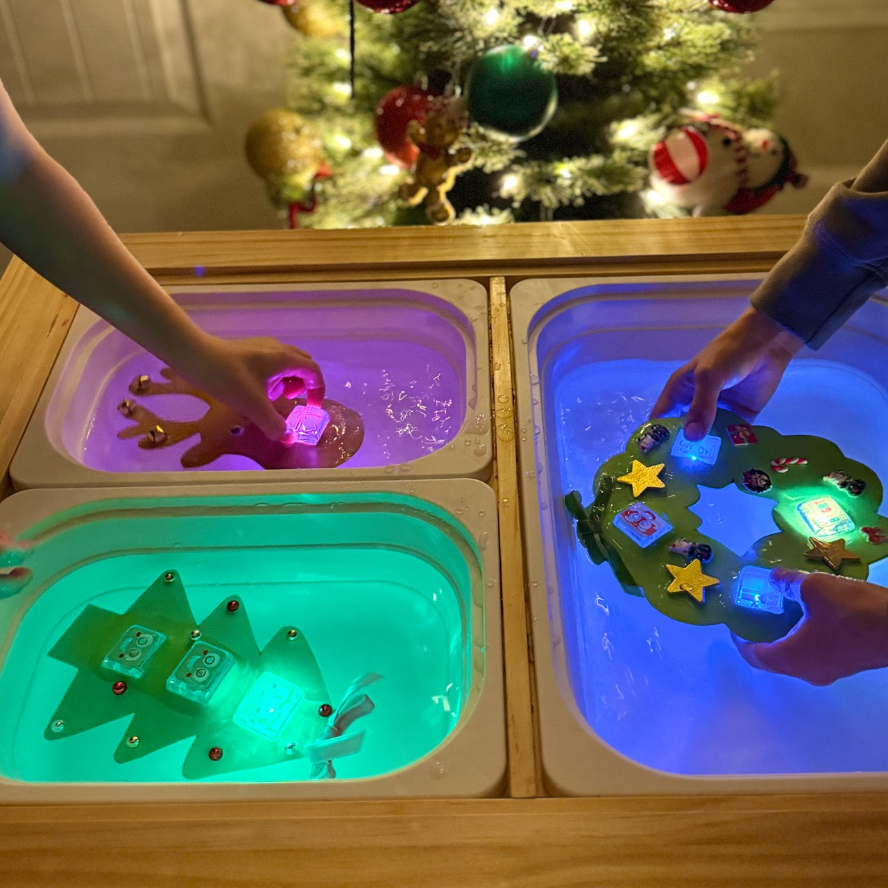 Very Merry Glo Up Water Play