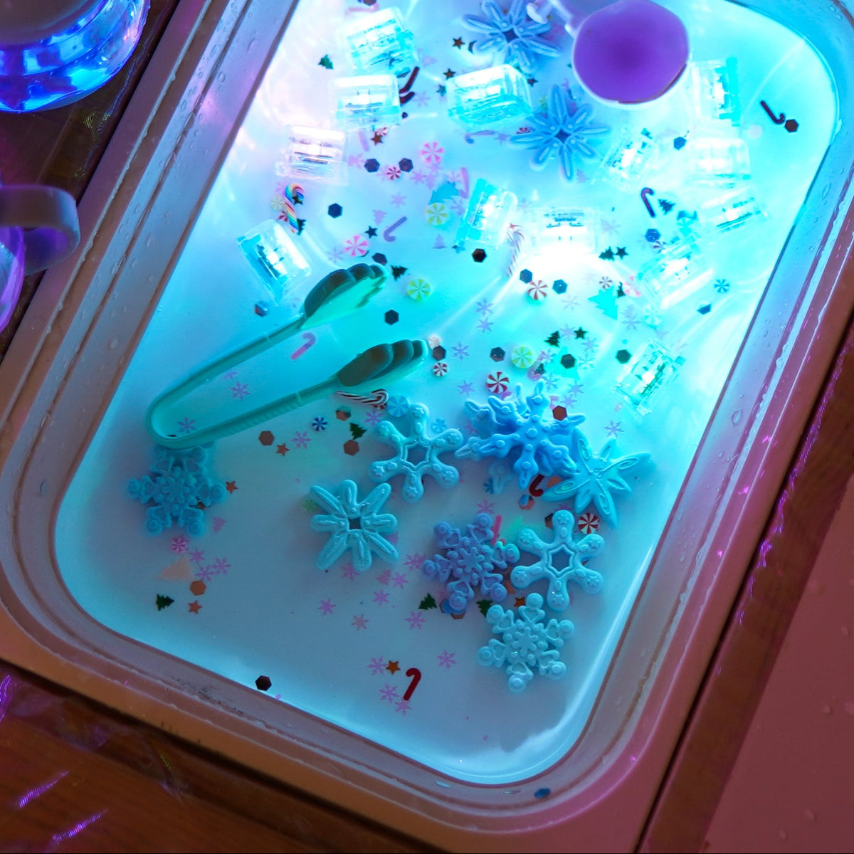 Mega-Sized Fun Fillers, Snowflake