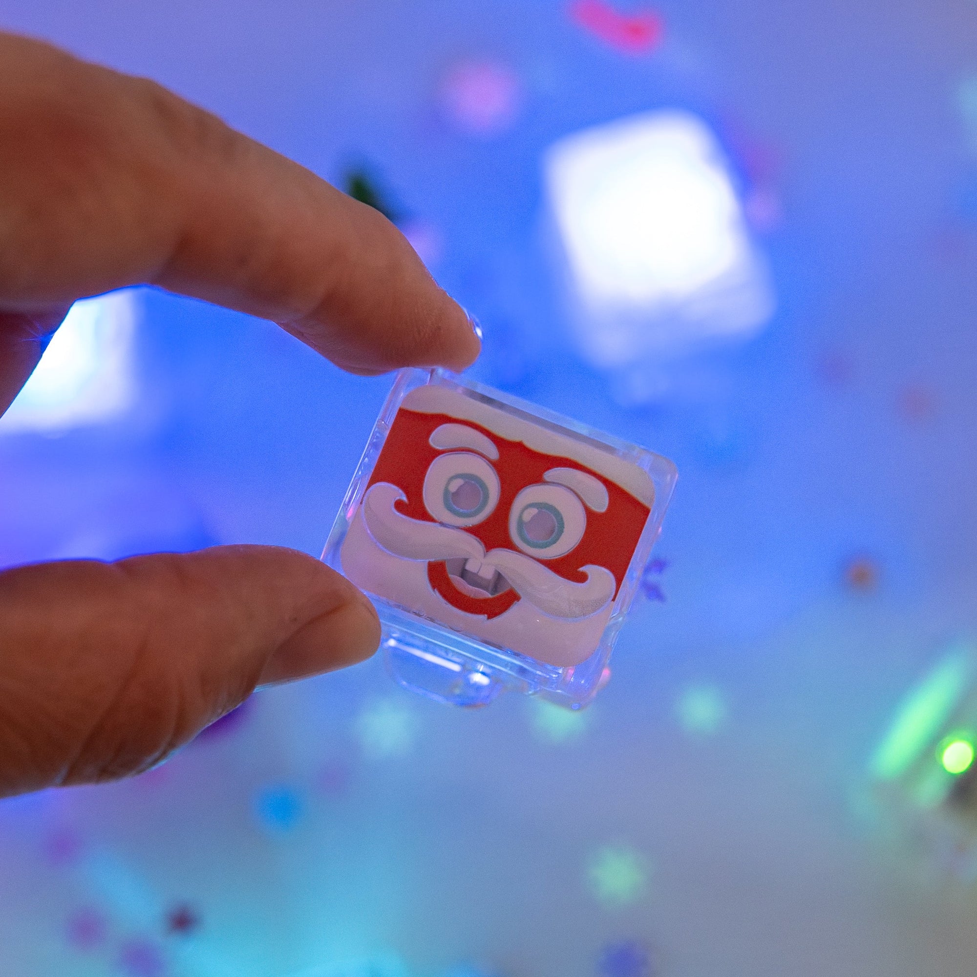 Christmas Light-Up Cubes 6-Pack