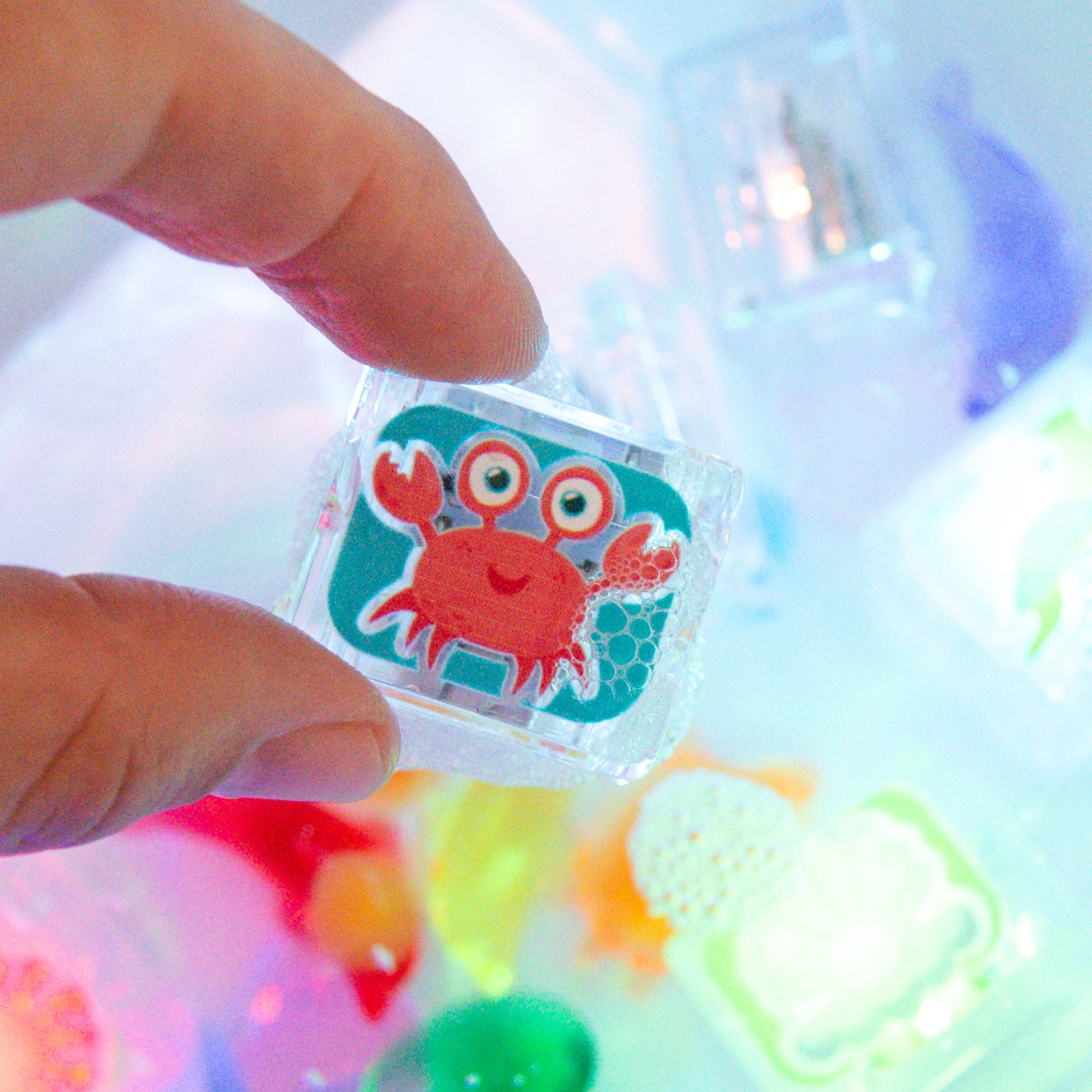 Limited Edition Summer Light-Up Cubes 6-Packs