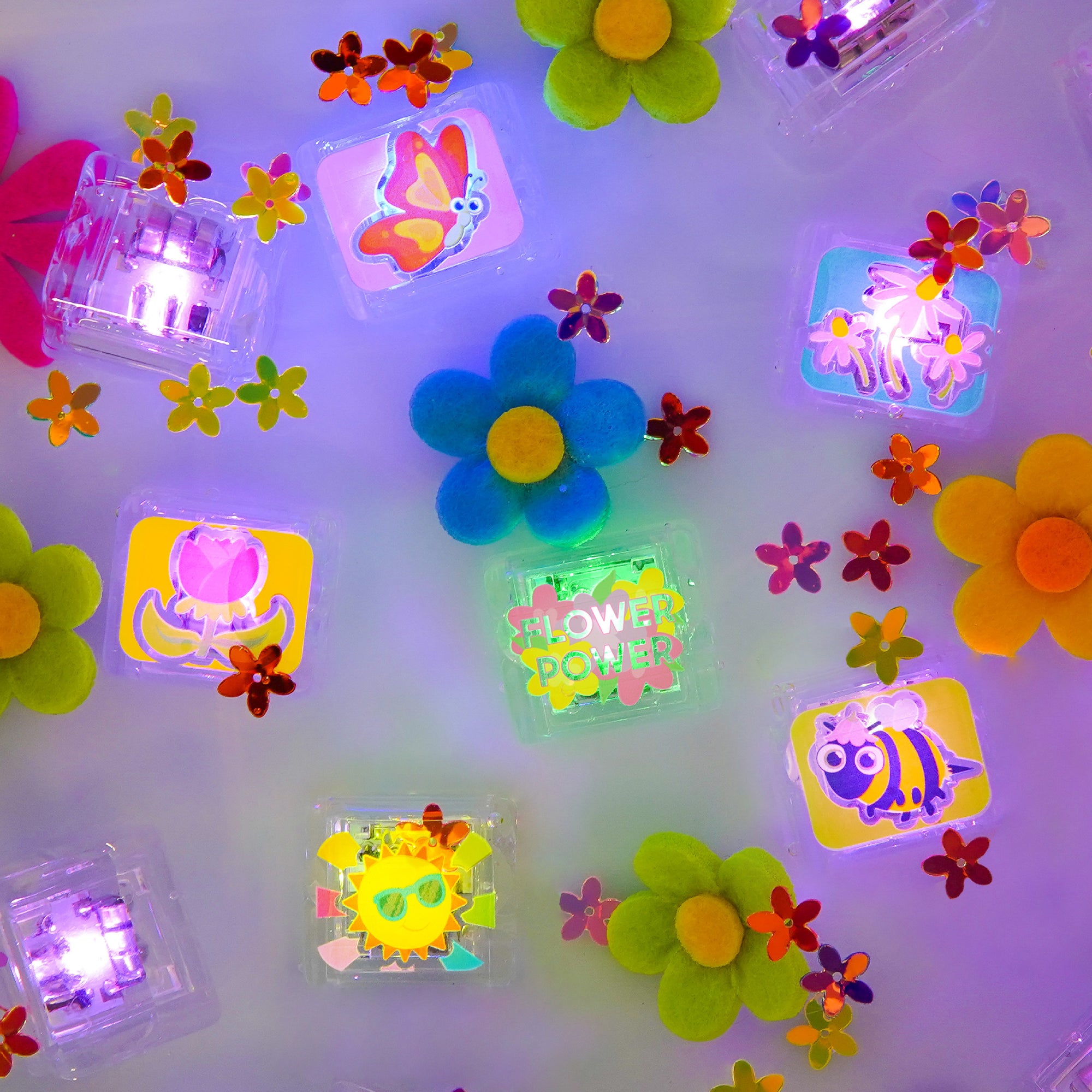 Flower Power Light-Up Cubes 6-Pack
