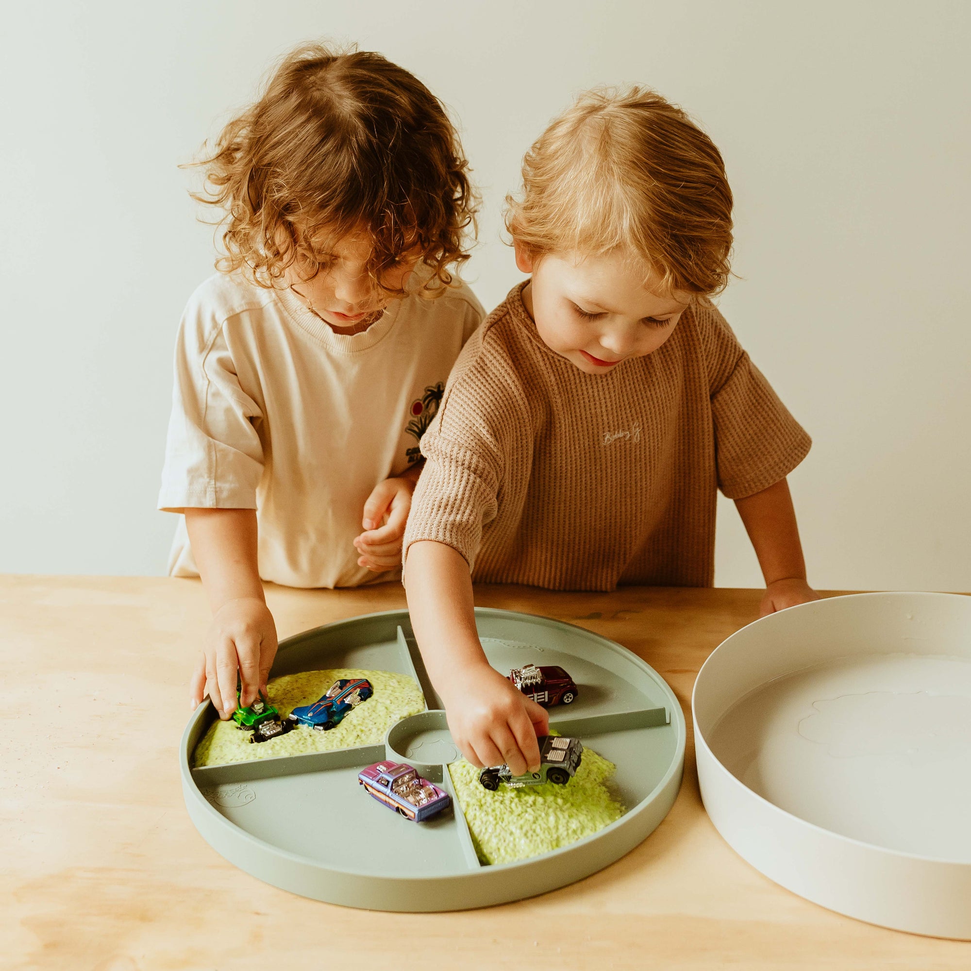 Tray Play Jellystone Designs