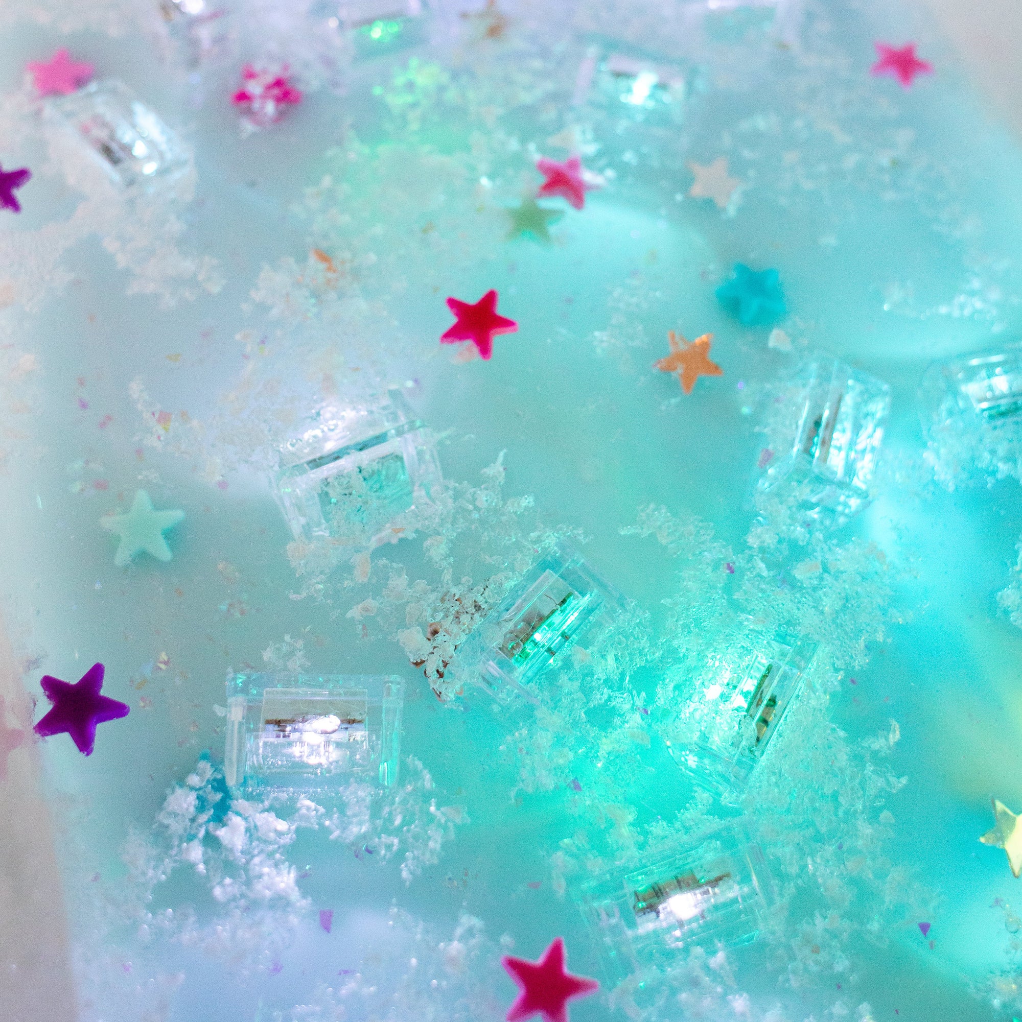 Winter Light-Up Cubes 6-Pack